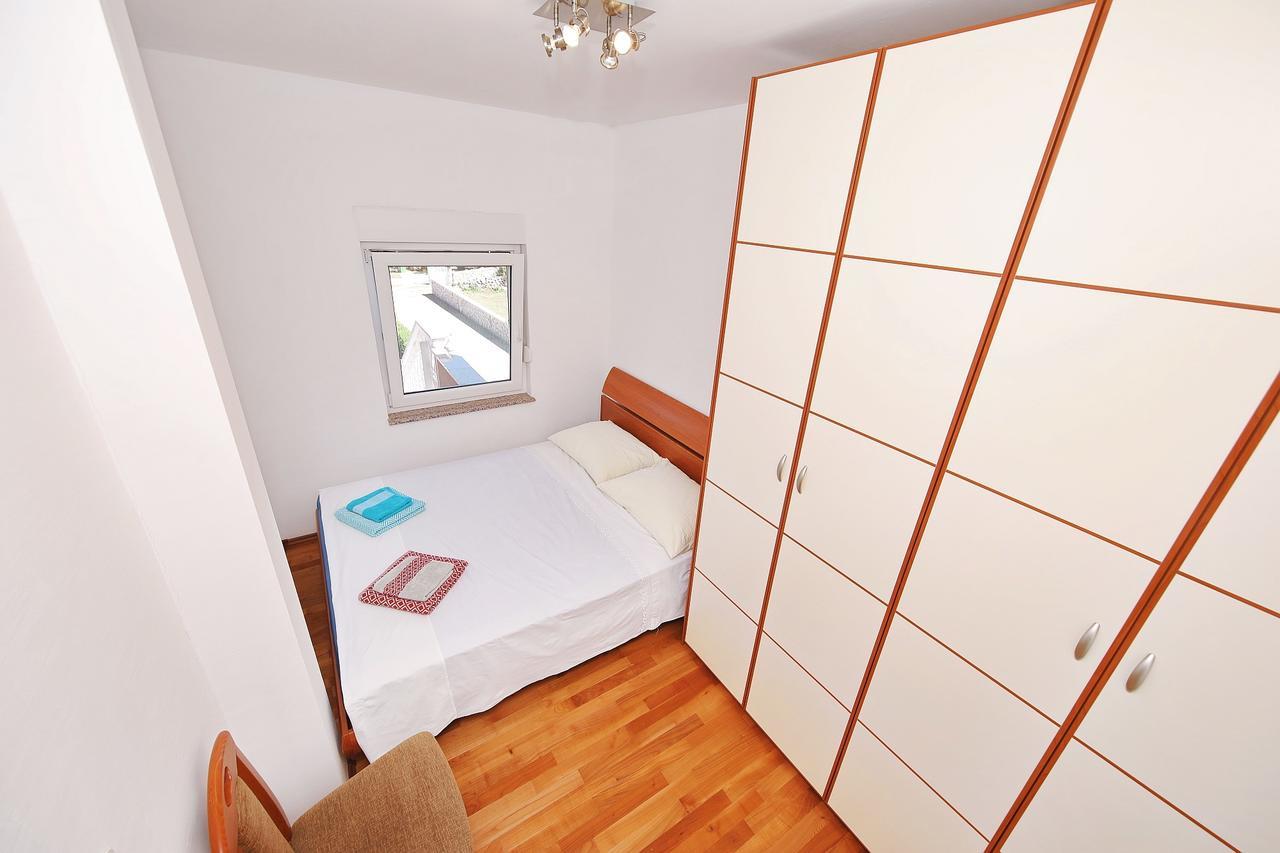 Apartment Sapavac Vir Eksteriør billede